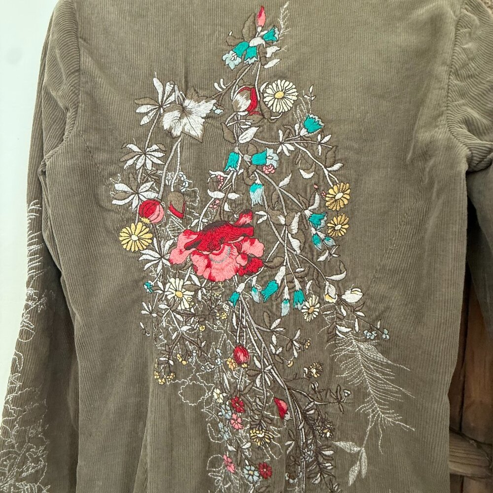 VTG Johnny Was Light Brown w/ Embroidery Long Corduroy Jacket Sz S - Picture 4 of 7